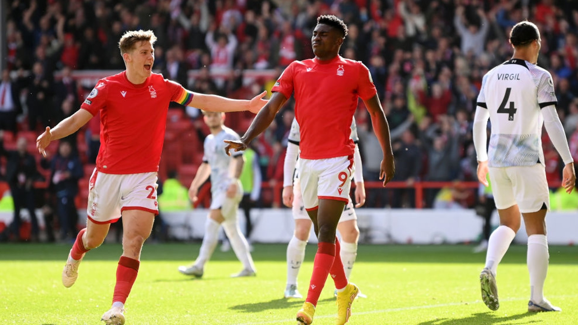 提升其国际 提升其国际